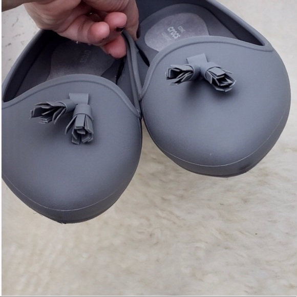Crocs Eve Loafers Size 8 - Picture 8 of 8